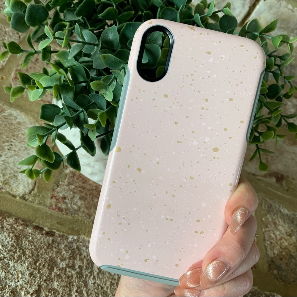 OtterBox | iPhone XR | Speckled Blush & Cream Phone Case